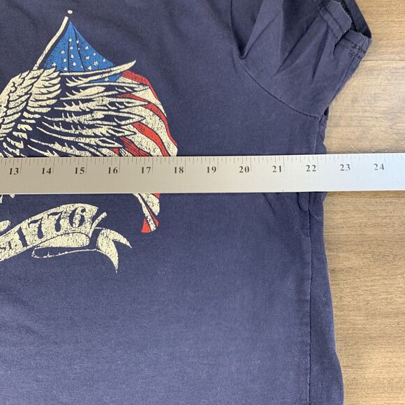 Home Of The Brave T-Shirt XL Blue Adult Short Sleeve Eagle American Flag Graphic - Picture 8 of 11